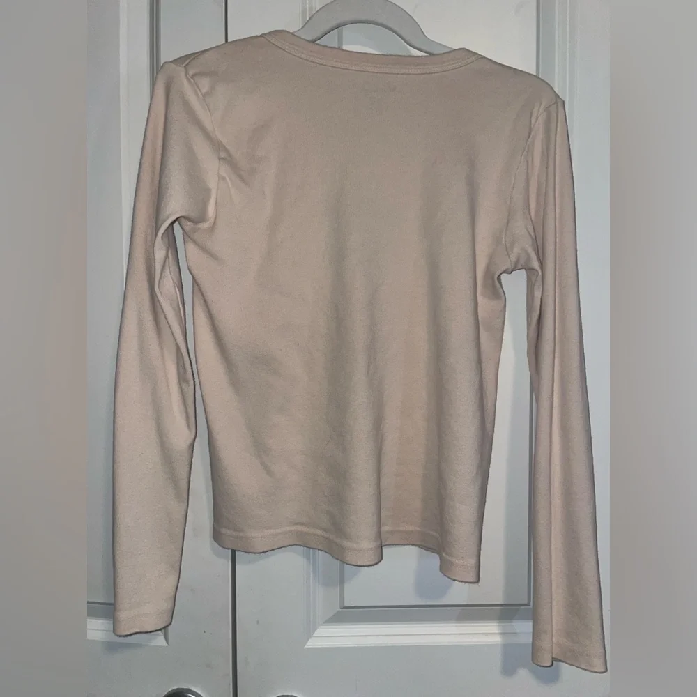 BRANDY MELVILLE Graphic Long Sleeve Tee - Picture 2 of 2